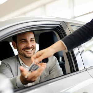 Here’s how to sell a used car online and know its value